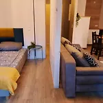 Prestige Wola Kolejowa Apartmán Varšava