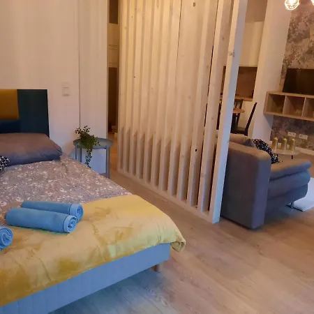 Prestige Wola Kolejowa * Warszawa