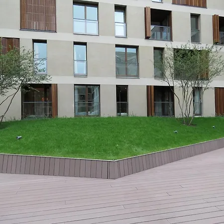 Daire Prestige Wola Kolejowa Varşova